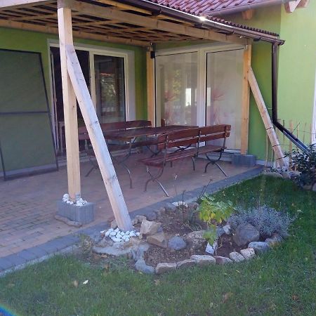 Ferienwohnung Apfeltraum ทาเลอ ภายนอก รูปภาพ