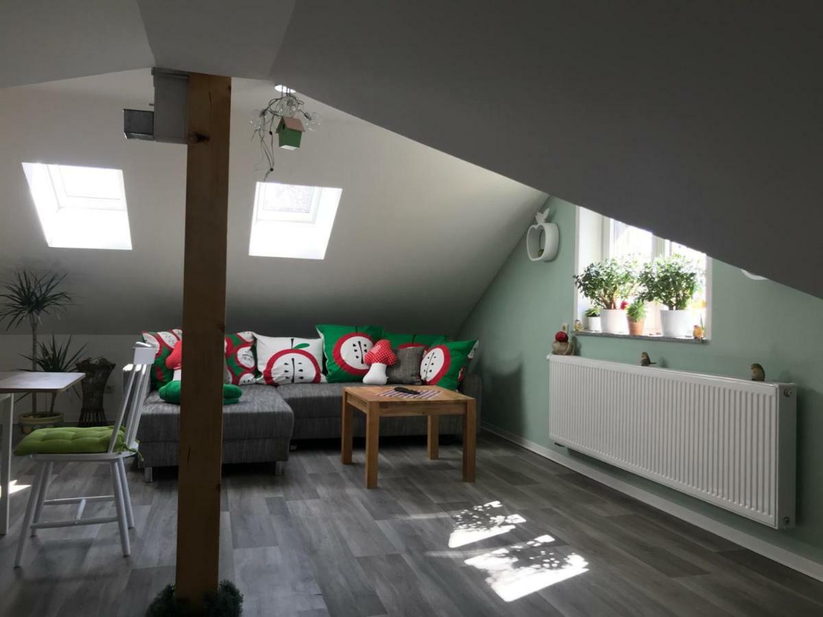 Ferienwohnung Apfeltraum ทาเลอ ภายนอก รูปภาพ