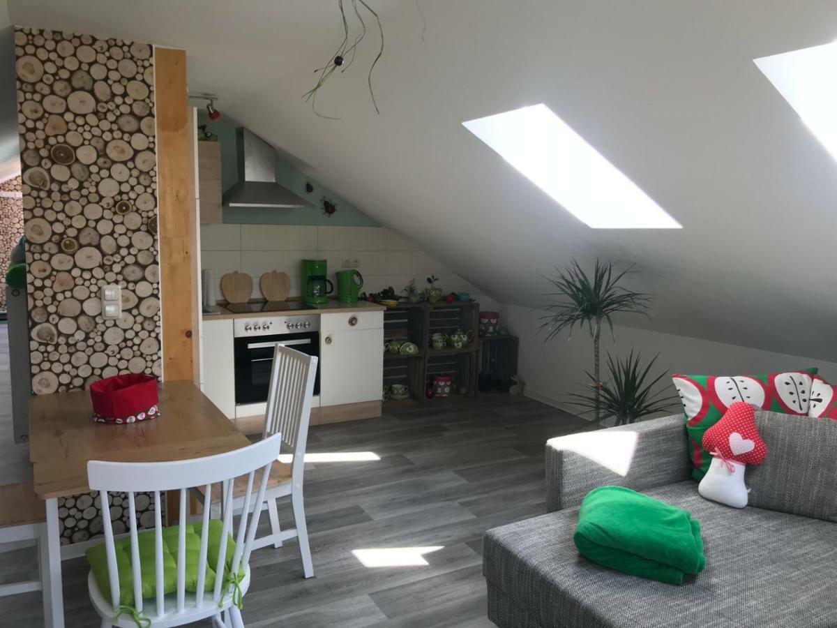 Ferienwohnung Apfeltraum ทาเลอ ภายนอก รูปภาพ